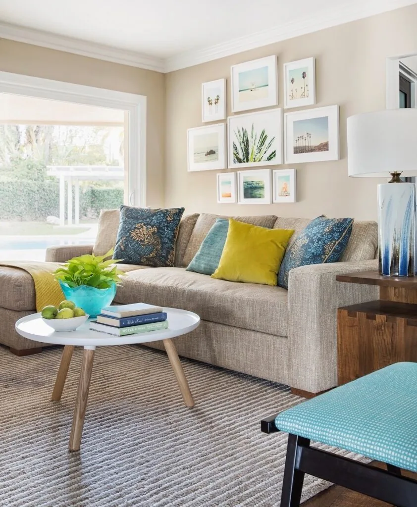Colorful Mid Century: interior detail