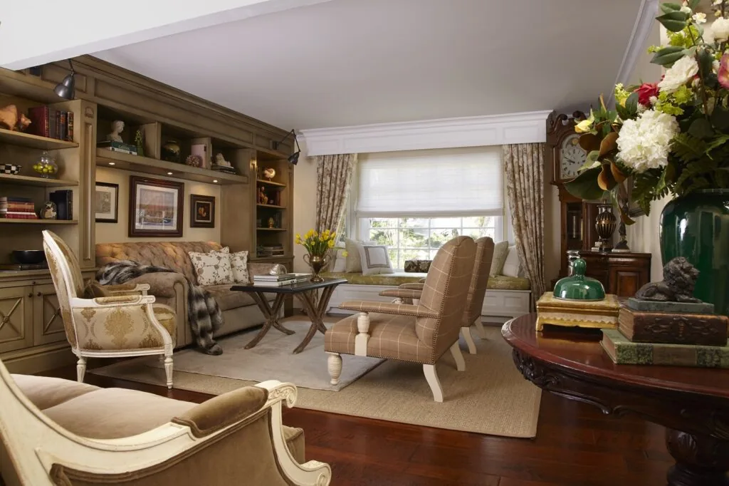 Hidden Hills French Traditional: the living room