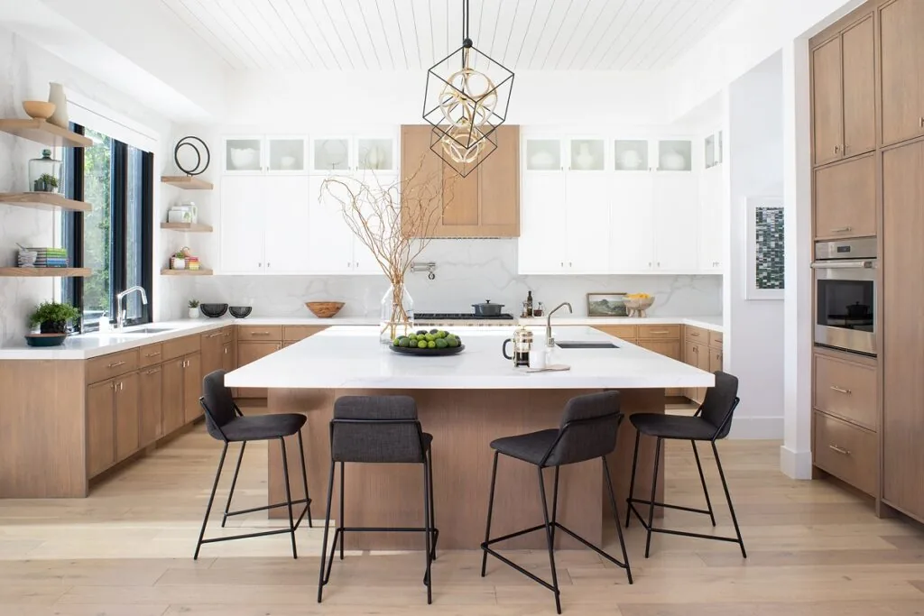 Modern Farmhouse: the kitchen