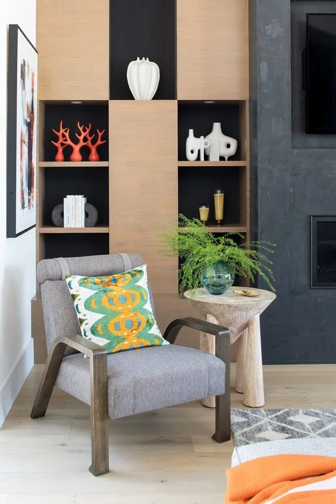 Modern Farmhouse: the family room