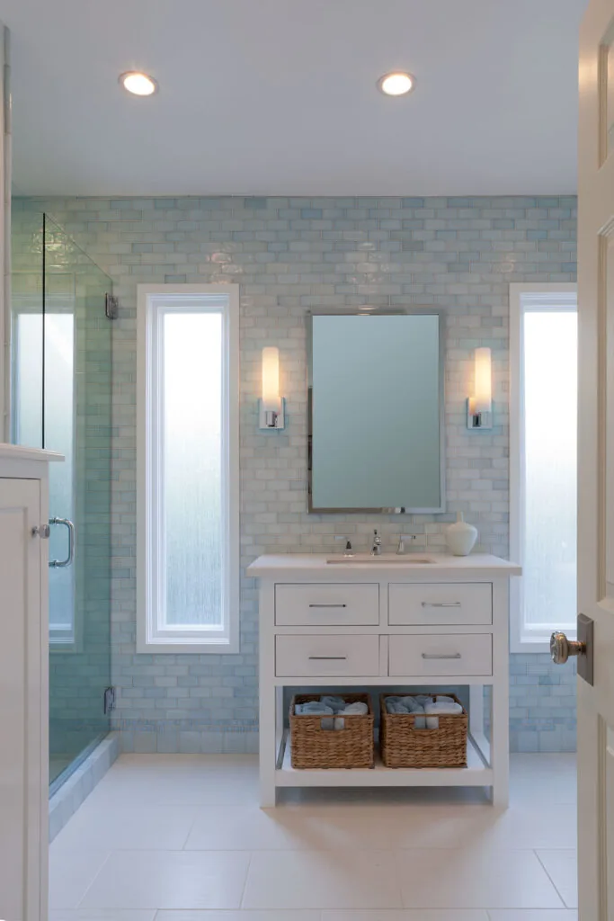 Sherman Oaks Transitional: the bathroom